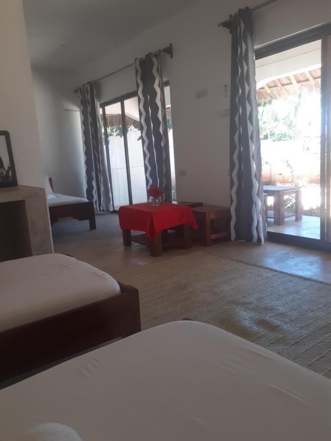 Maua Beach Hotel Kizimkazi Buitenkant foto